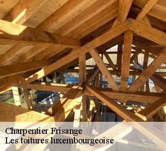 Les avantages de faire appel à Les toitures luxembourgeoise pour le traitement des charpentes à Frisange et ses environs